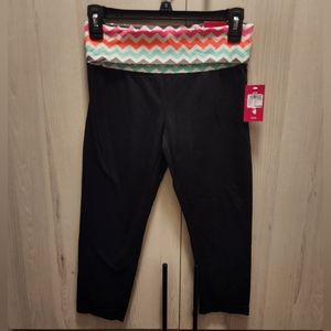 Rue 21 Tarea Cropped Yoga Pants with Tag